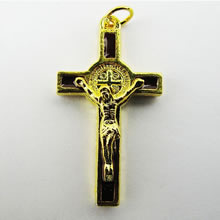 Crucifix small