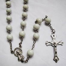 galss beads rosary necklace